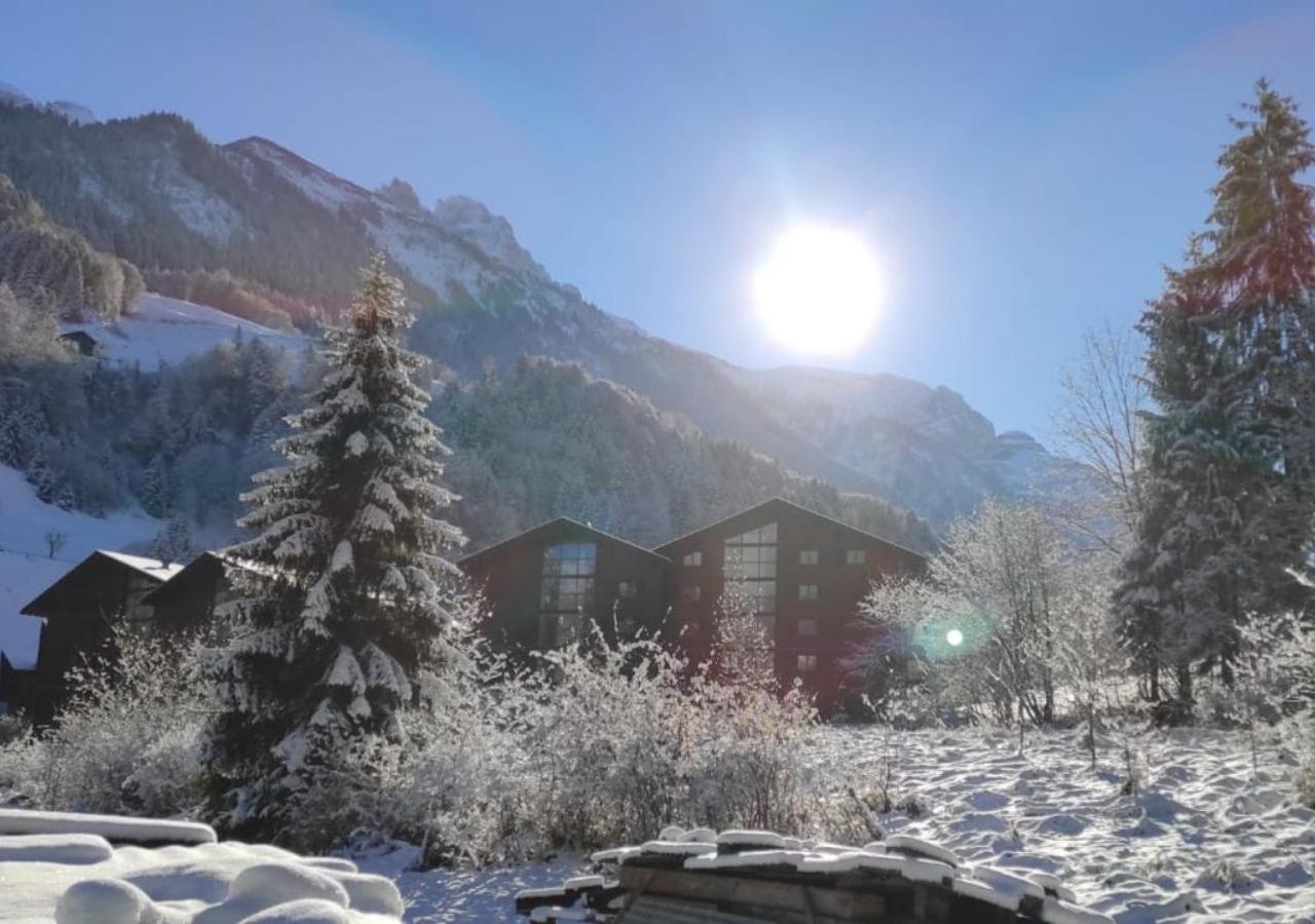 Aparthotel Mountain River Resort Val dʼIlliez 외부 사진