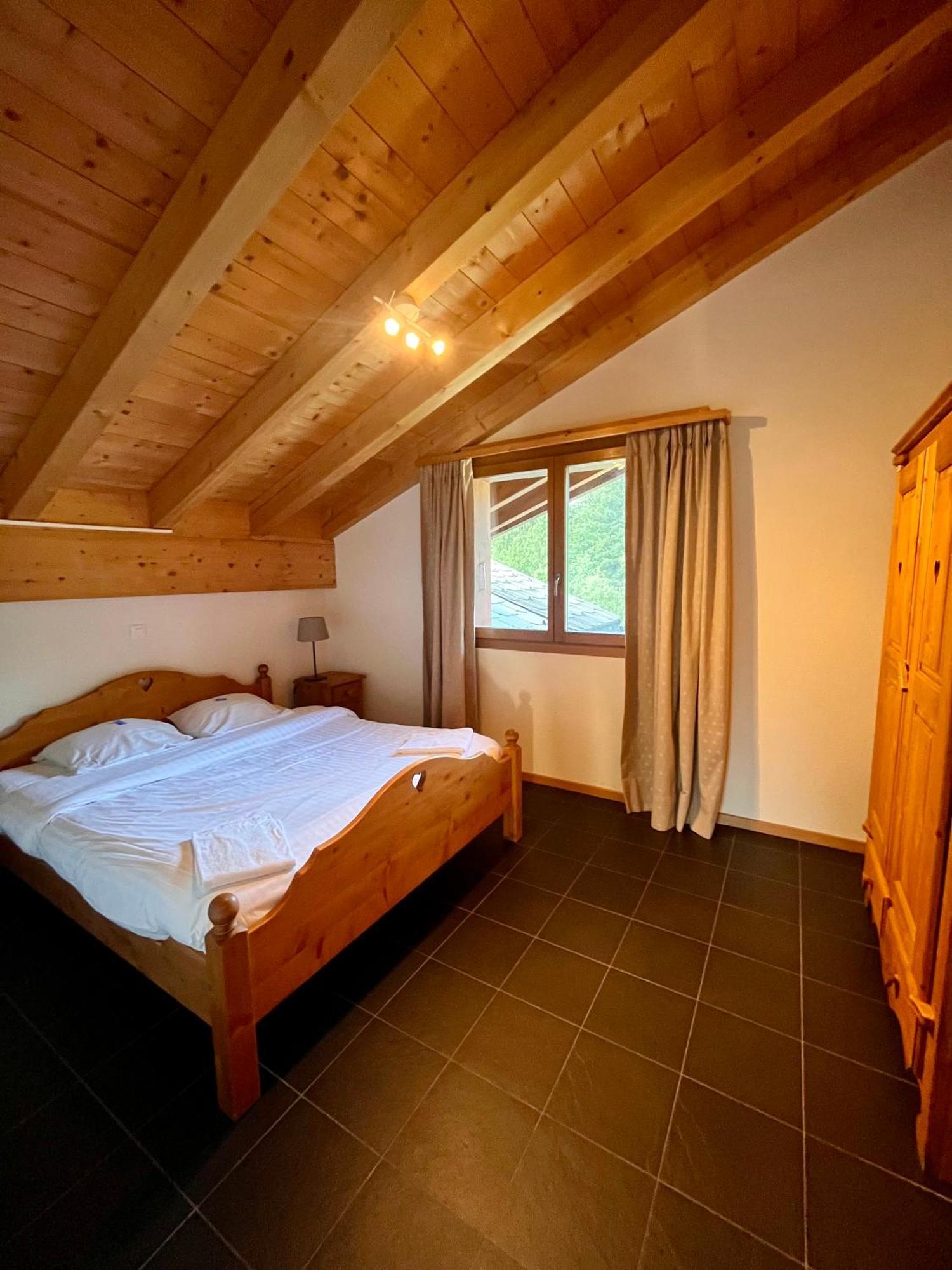Aparthotel Mountain River Resort Val dʼIlliez 외부 사진