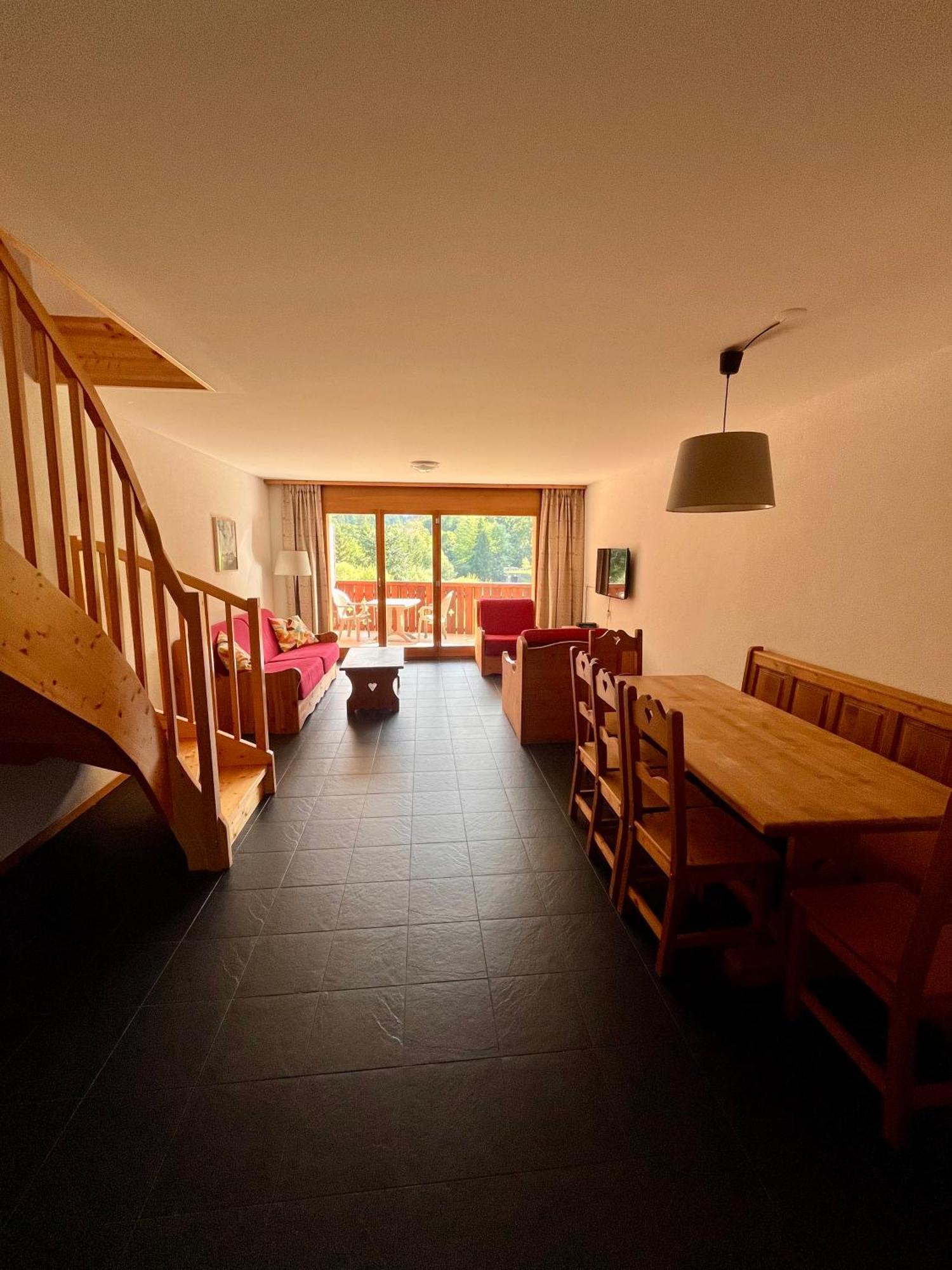 Aparthotel Mountain River Resort Val dʼIlliez 외부 사진